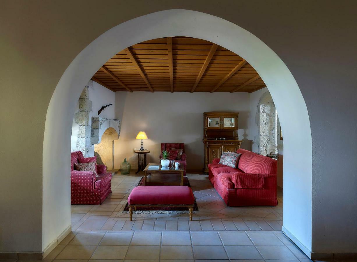 Castello Villa Daphnes - Private Pool & Whirlpool Dhafnes Luaran gambar