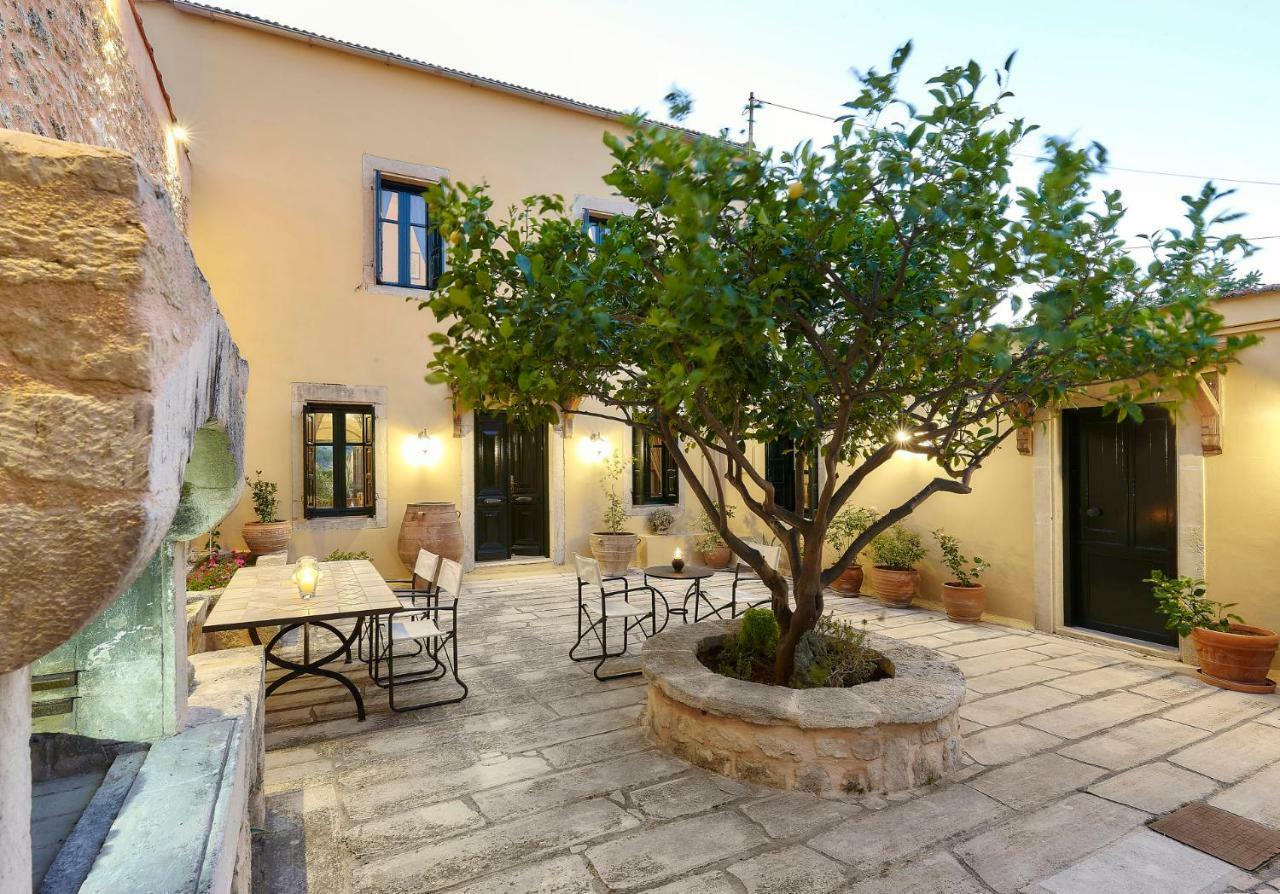Castello Villa Daphnes - Private Pool & Whirlpool Dhafnes Luaran gambar