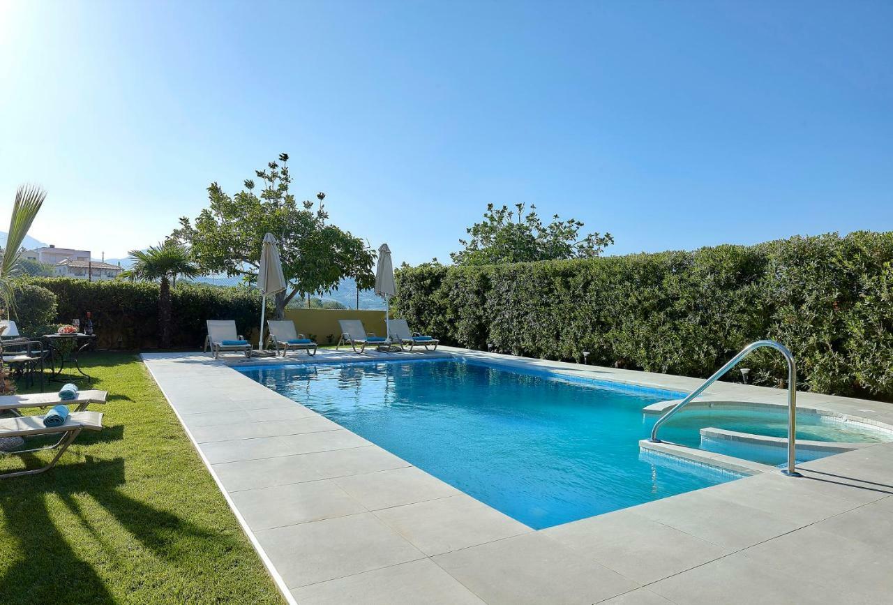 Castello Villa Daphnes - Private Pool & Whirlpool Dhafnes Luaran gambar