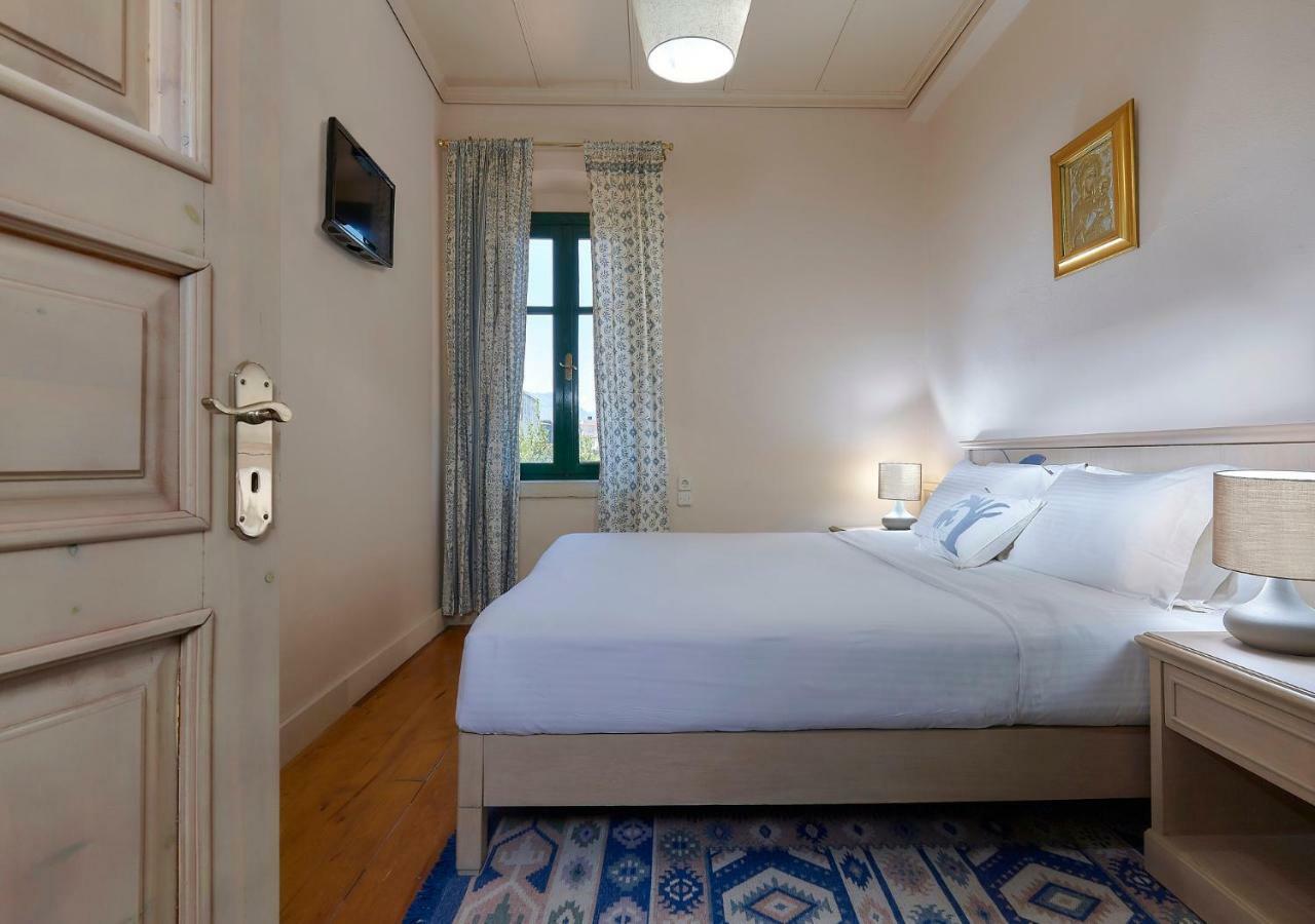 Castello Villa Daphnes - Private Pool & Whirlpool Dhafnes Luaran gambar